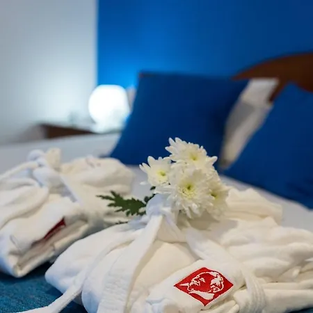 Alcides Hotel