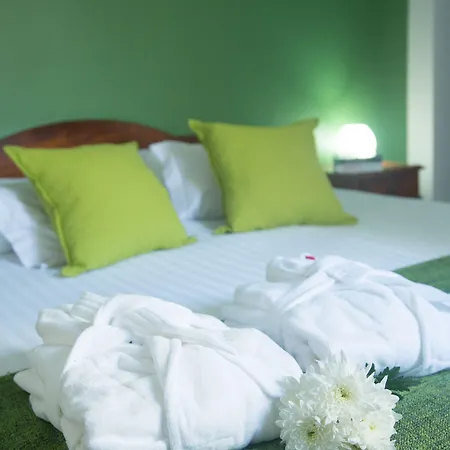 Hotel Alcides 2*