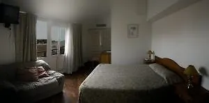 알시데스 Ponta Delgada