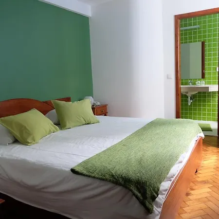 Alcides Ponta Delgada