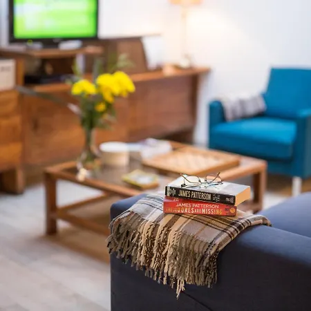 Alcides Ponta Delgada