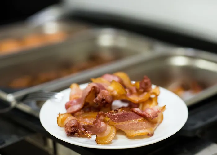 Alcides Ponta Delgada (Sao Miguel)